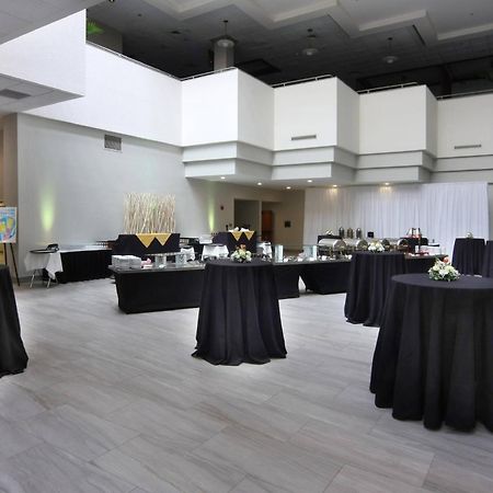 Marriott East Lansing At University Place מראה חיצוני תמונה